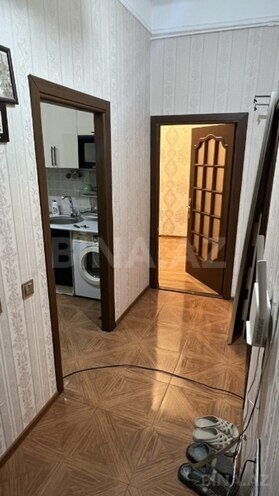 İcarəyə verilir 2 otaqlı köhnə tikili 66 m², Bayıl q., photo 12 from 14