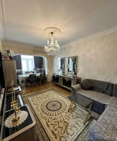 Satılır 2 otaqlı köhnə tikili 65 m², Nəsimi m., photo 5 from 12