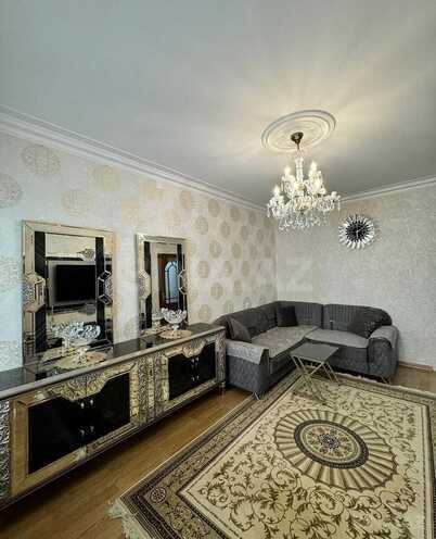 Satılır 2 otaqlı köhnə tikili 65 m², Nəsimi m., photo 1 from 12