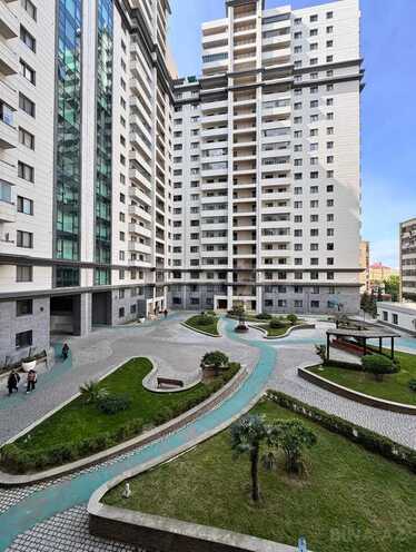 Продаётся 3-комн. новостройка 88 м², м. Иншаатчылар, photo 1 from 14