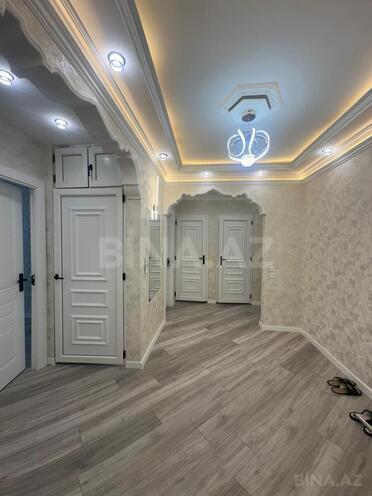 Satılır 4 otaqlı köhnə tikili 100 m², Xalqlar Dostluğu m., photo 1 from 14