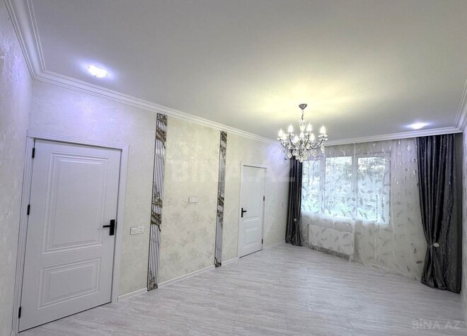 Продаётся 2-комн. вторичка 35 м², м. Мемар Аджеми, photo 1 from 14