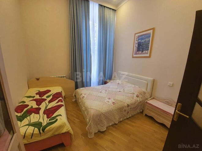 Сдаётся 4-комн. вторичка 185 м², м. 28 мая, photo 4 from 11