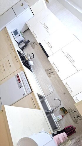 Сдаётся 3-комн. новостройка 110 м², м. Кара Караев, photo 9 from 16