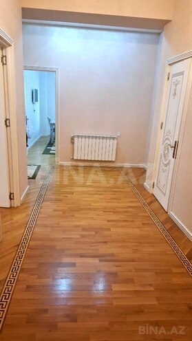 Сдаётся 3-комн. новостройка 110 м², м. Кара Караев, photo 15 from 16
