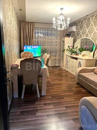 Satılır 2 otaqlı köhnə tikili 55 m², Xalqlar Dostluğu m., photo 1 from 16