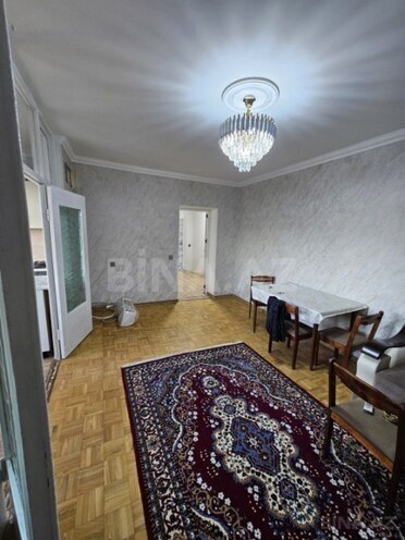 Satılır 3 otaqlı köhnə tikili 70 m², Badamdar q., photo 1 from 13