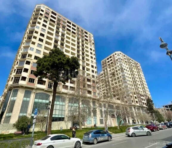 Продаётся 3-комн. новостройка 138 м², м. 28 мая, photo 1 from 6