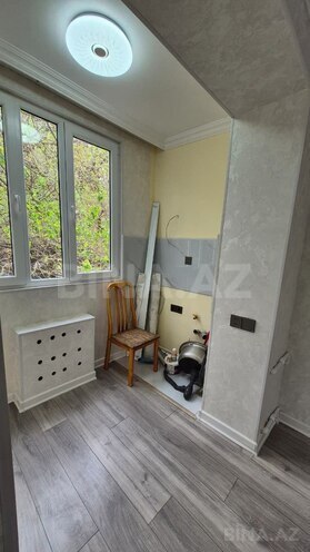 Продаётся 2-комн. вторичка 40 м², м. Иншаатчылар, photo 7 from 9