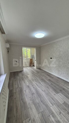 Продаётся 2-комн. вторичка 40 м², м. Иншаатчылар, photo 3 from 9