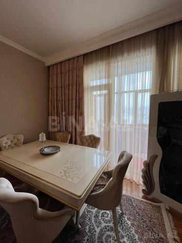 Продаётся 3-комн. новостройка 130 м², пос. 8-й мкр, photo 1 from 13