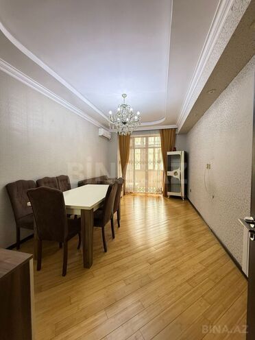 Satılır 2 otaqlı yeni tikili 68 m², İnşaatçılar m., photo 1 from 15