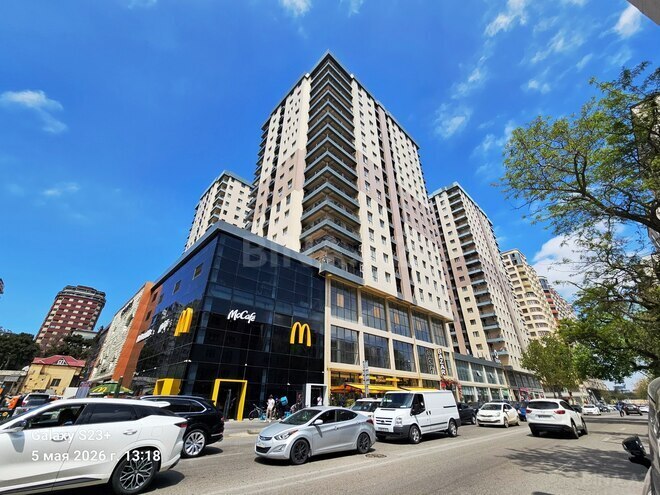 Продаётся 4-комн. новостройка 195 м², Насиминский  р., photo 1 from 11