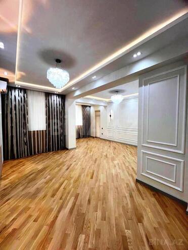 Продаётся 4-комн. новостройка 195 м², Насиминский  р., photo 4 from 11