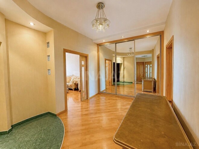 Продаётся 3-комн. новостройка 145 м², м. Элмляр Академиясы, photo 17 from 23