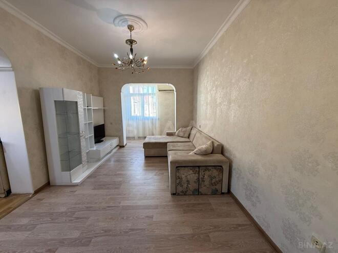Satılır 2 otaqlı köhnə tikili 55 m², Azadlıq Prospekti m., photo 13 from 16