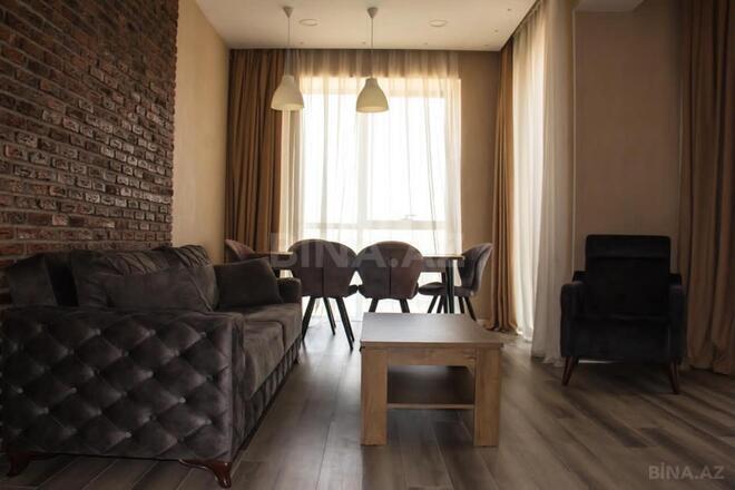 Сдаётся 2-комн. новостройка 78 м², м. Гянджлик, photo 1 from 17