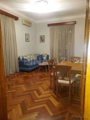 Сдаётся 2-комн. вторичка 65 м², м. Сахил, photo 3 from 19