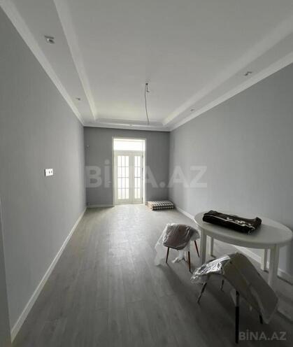 Продаётся 2-комн. вторичка 60 м², м. Шах Исмаил Хатаи, photo 1 from 9