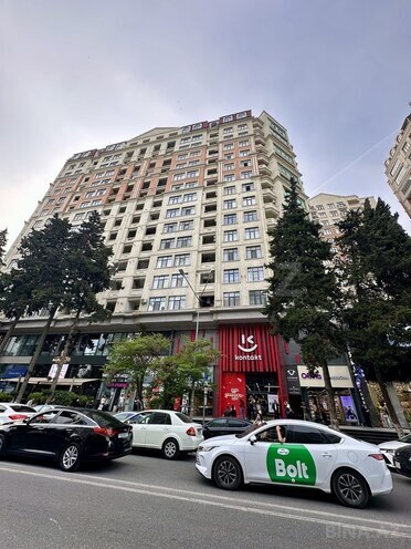 Сдаётся 4-комн. новостройка 105 м², м. Нариман Нариманов, photo 1 from 23