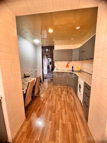 Satılır 5 otaqlı köhnə tikili 120 m², Suraxanı r., photo 25 from 27