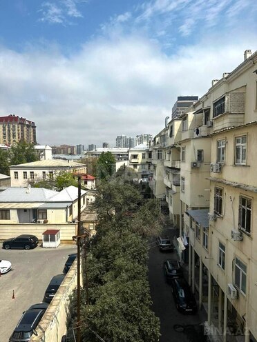 İcarəyə verilir 2 otaqlı köhnə tikili 50 m², 28 May m., photo 13 from 15