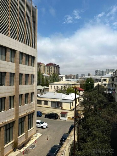İcarəyə verilir 2 otaqlı köhnə tikili 50 m², 28 May m., photo 14 from 15