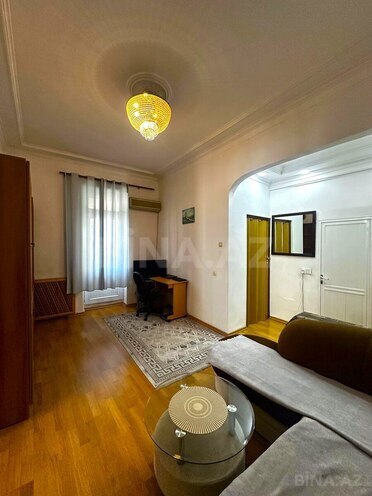 İcarəyə verilir 2 otaqlı köhnə tikili 50 m², 28 May m., photo 3 from 15