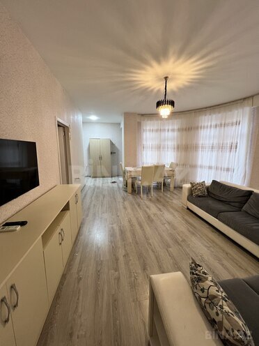 Сдаётся 2-комн. новостройка 65 м², photo 4 from 11