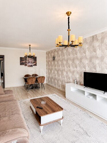 Сдаётся 2-комн. новостройка 103 м², м. 8 ноября, photo 6 from 18