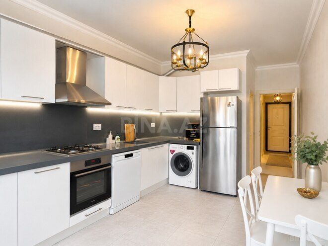 Сдаётся 2-комн. новостройка 103 м², м. 8 ноября, photo 12 from 18