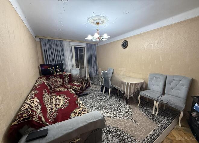 Продаётся 2-комн. вторичка 55 м², м. Нефтчиляр, photo 3 from 8