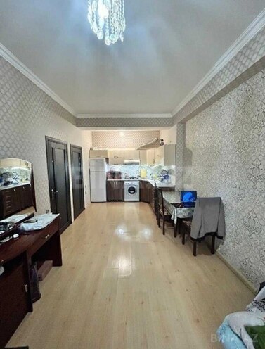 Продаётся 2-комн. новостройка 65 м², м. Нефтчиляр, photo 1 from 9