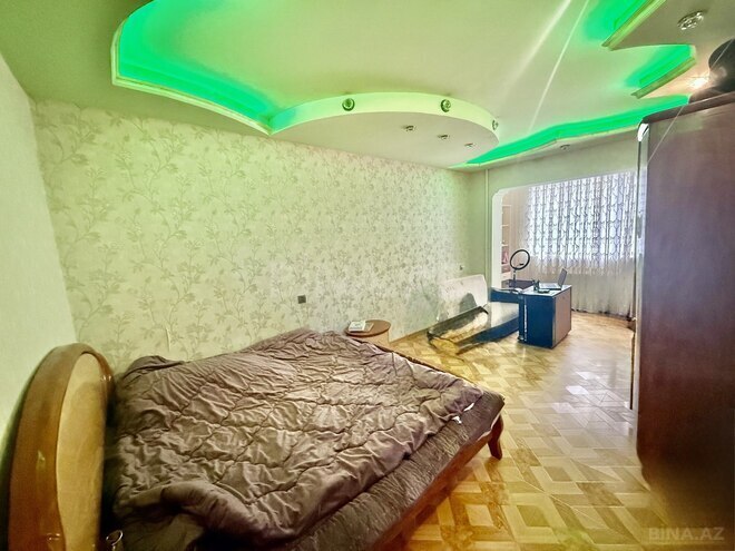 Продаётся 4-комн. вторичка 100 м², Хатаинский р., photo 10 from 18