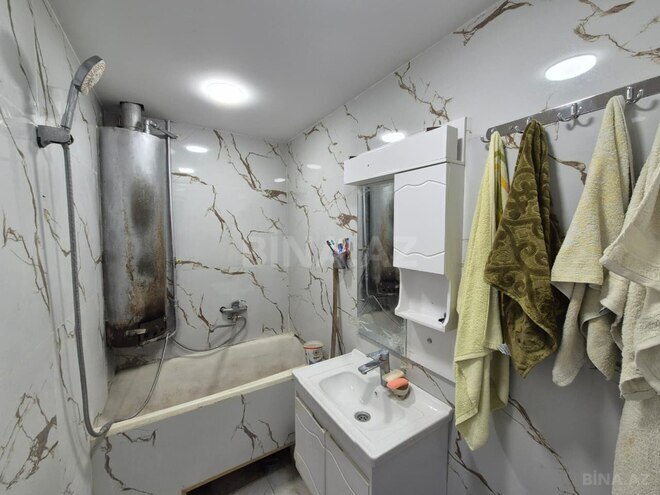 Satılır 2 otaqlı köhnə tikili 75 m², Xalqlar Dostluğu m., photo 14 from 15