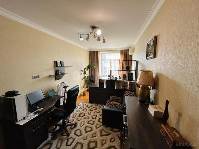 Продаётся 5-комн. новостройка 180 м², м. Элмляр Академиясы, photo 6 from 16