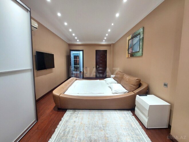Satılır 4 otaqlı yeni tikili 180 m², 28 May m., photo 1 from 19