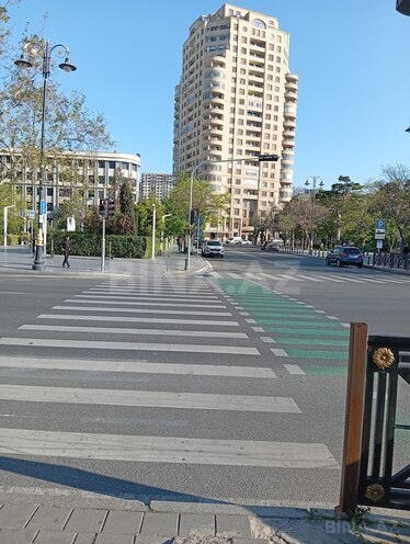 Satılır 4 otaqlı yeni tikili 180 m², 28 May m., photo 17 from 19