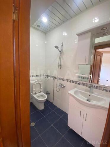 Satılır 7 otaqlı həyət evi/bağ evi 250 m², Novxanı q., photo 27 from 28