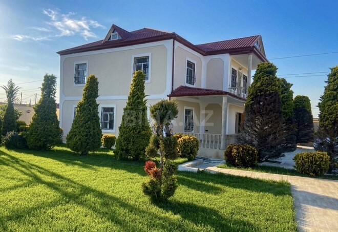 Satılır 7 otaqlı həyət evi/bağ evi 250 m², Novxanı q., photo 1 from 28