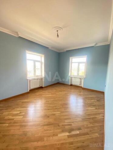 Satılır 7 otaqlı həyət evi/bağ evi 250 m², Novxanı q., photo 25 from 28