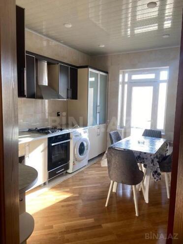 Satılır 7 otaqlı həyət evi/bağ evi 250 m², Novxanı q., photo 19 from 28