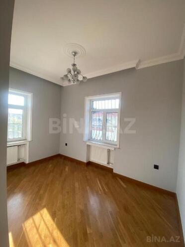 Satılır 7 otaqlı həyət evi/bağ evi 250 m², Novxanı q., photo 24 from 28