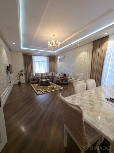 Продаётся 7-комн. дом/дача 348 м², пос. Мардакан, photo 10 from 32