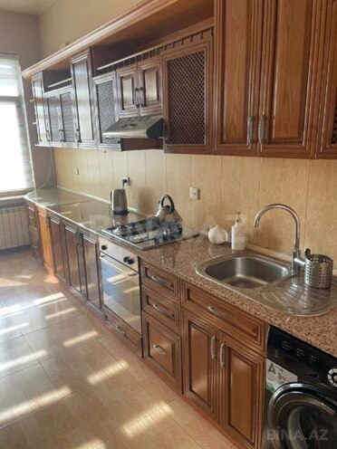 Продаётся 3-комн. новостройка 135 м², м. Низами, photo 4 from 14