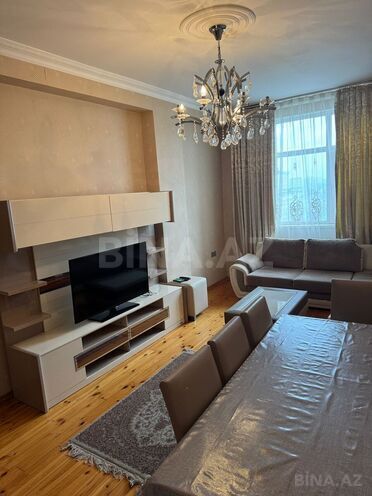 Сдаётся 3-комн. новостройка 120 м², м. Иншаатчылар, photo 5 from 12
