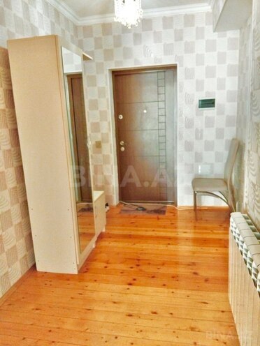Сдаётся 2-комн. новостройка 70 м², м. Кара Караев, photo 17 from 21