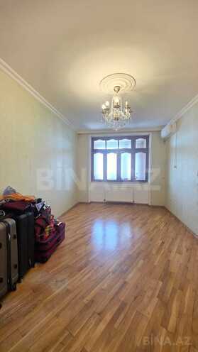 Продаётся 3-комн. вторичка 90 м², photo 9 from 32