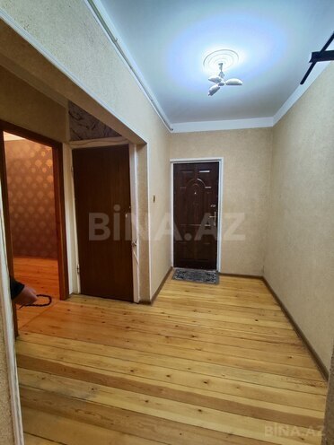 Продаётся 2-комн. вторичка 60 м², Хатаинский р., photo 3 from 15