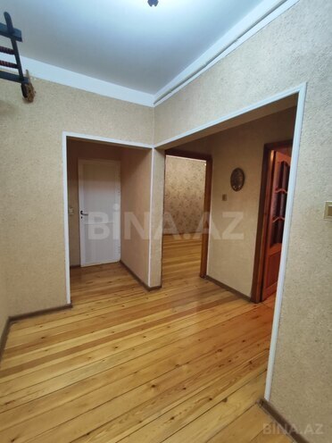 Продаётся 2-комн. вторичка 60 м², Хатаинский р., photo 1 from 15